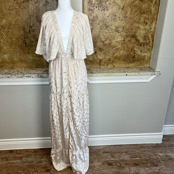 Free People Dresses & Skirts - Free People Cha Cha Maxi Dress Womens Large Floral Ruffle Tiered Champagne